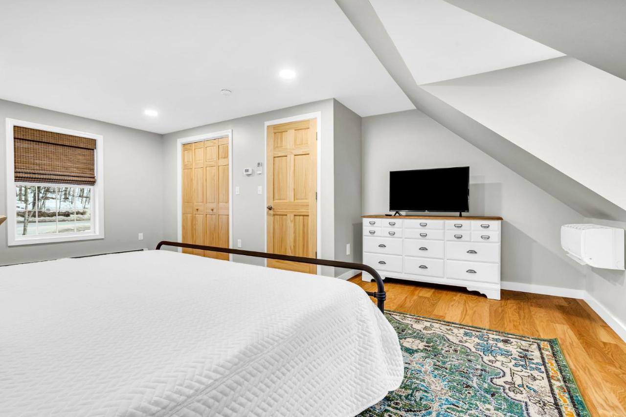Thomas Trail - Game Room, Fire Pit, 1 Min To Ski Mountain & Shared Beach! Bridgton Exterior foto